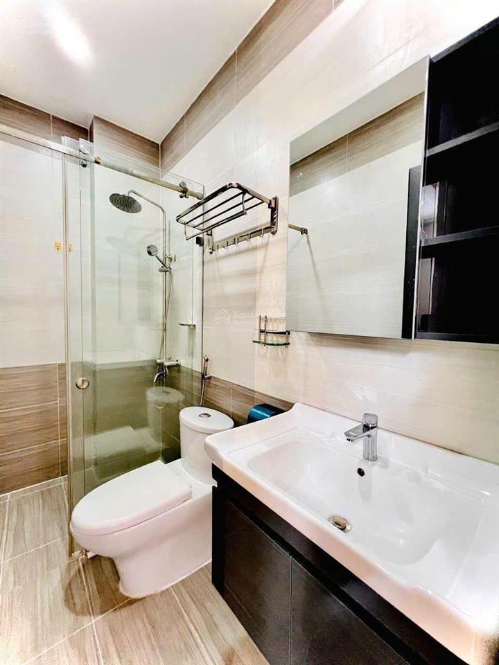 Nhà mới đẹp hxh hoàng bật đạt, 4 tầng giá chỉ 9,7 tỷ