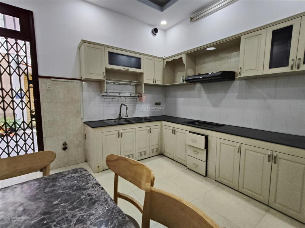 Hxh thông phạm văn bạch, tân sơn, 4x17m, 3 tầng nhỉnh 8 tỷ