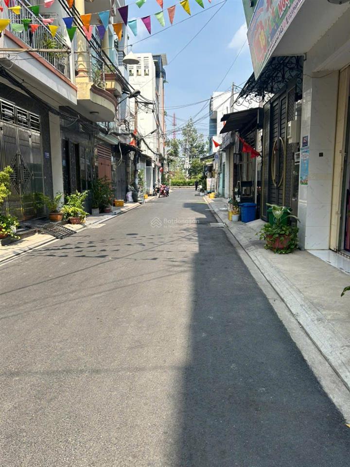 Hxh thông phạm văn bạch, tân sơn, 4x17m, 3 tầng nhỉnh 8 tỷ