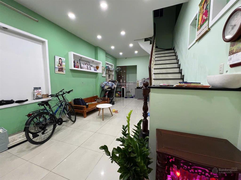 Bán nhà hxh phạm văn bạch, p. tân sơn, 4x18m, nhà 2 tầng chỉ 6,5 tỷ