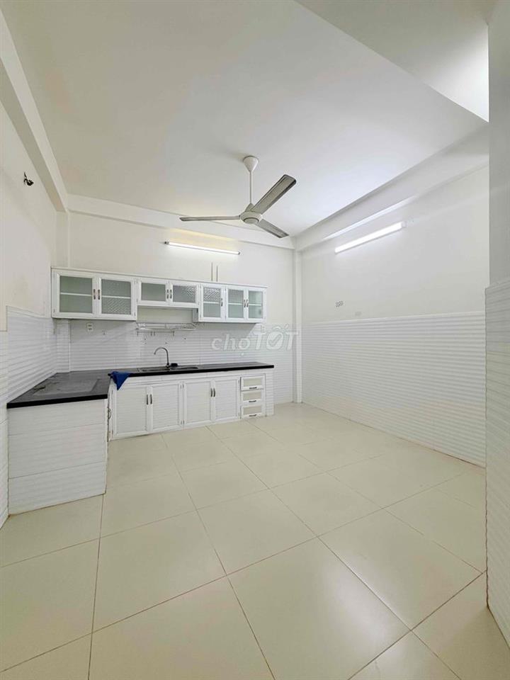 Bán Nhà Hẻm xe hơi cạnh Uỷ Ban phường Thạnh Xuân