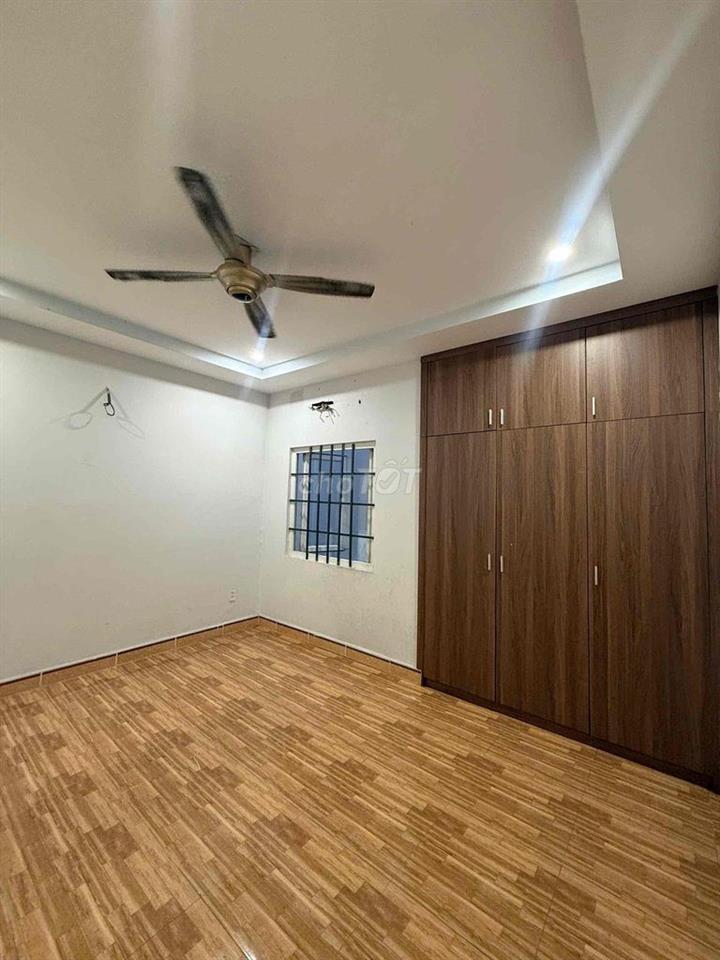 cho thuê nhà Nguyên căn Mat tiền Hà Huy Giáp