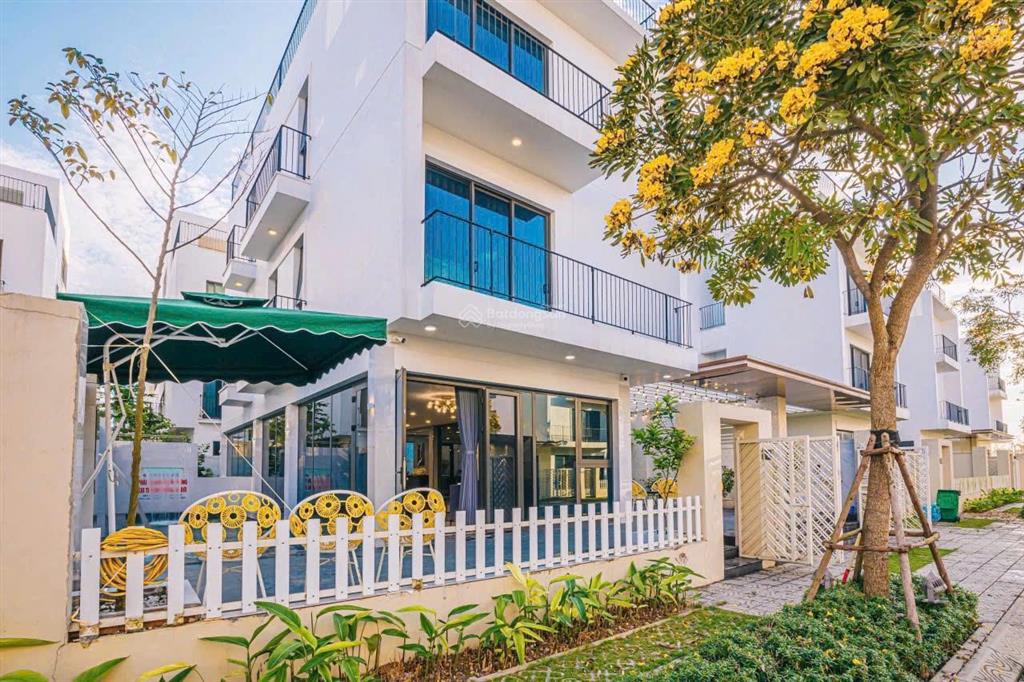 Bán biệt thự biển sầm sơn chỉ 33,5tr/m² đất. sẵn sổ đỏ, sở hữu lâu dài