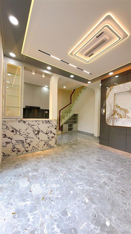 Mua bán nhà quận 4, 35m2 đất, 4 tầng, đường số xe hơi, trục đường tân vĩnh !