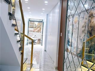 Mua bán nhà quận 4, 46m2 đất, dân cư hiện hữu chỉnh trang, hoàn công đủ, hẻm thông tôn thất thuyết