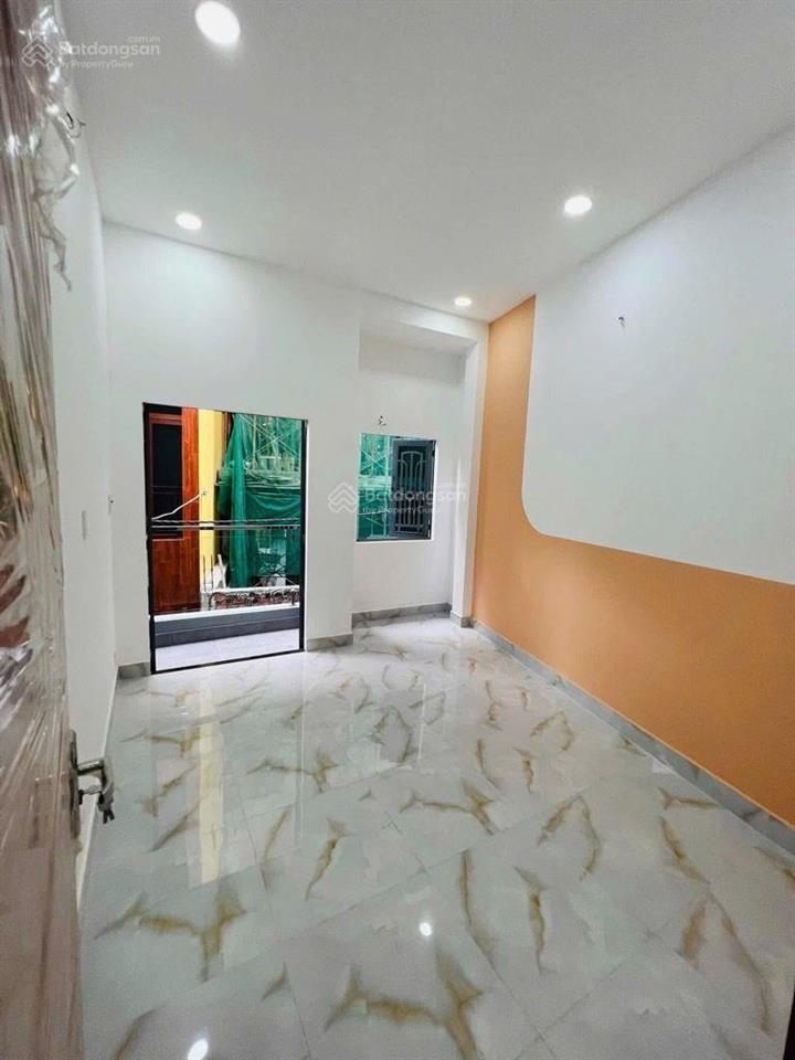 Mua bán nhà quận 4, 2 tầng, 38m2 đất, nhà mới, dân cư hiện hữu, phường khánh hội !