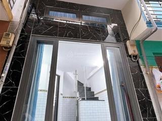 Mua bán nhà quận 4, 3 tầng, dân cư hiện hữu, ngay trung tâm quận 4, tôn đản, phường khánh hội !