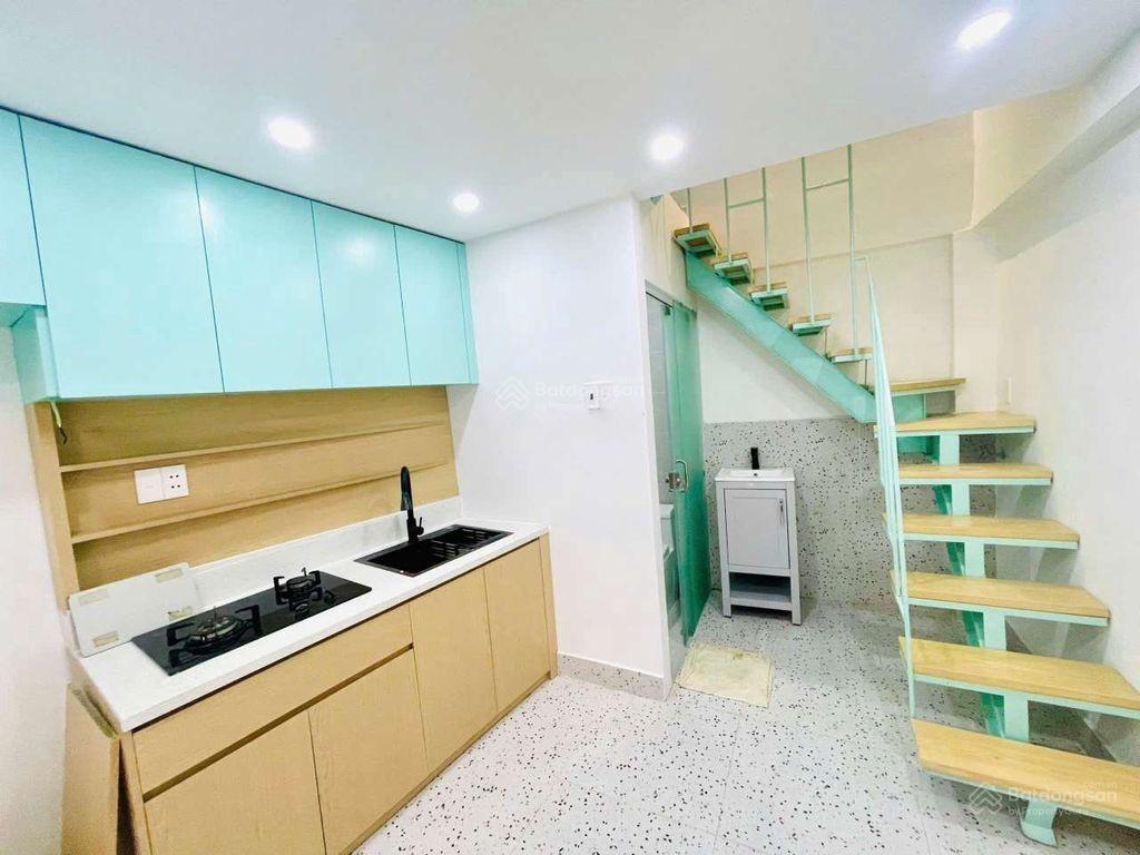 Mua bán nhà quận 4, 3 tầng, dân cư chỉnh trang, nhà mới đẹp, gần mặt tiền bến vân đồn!