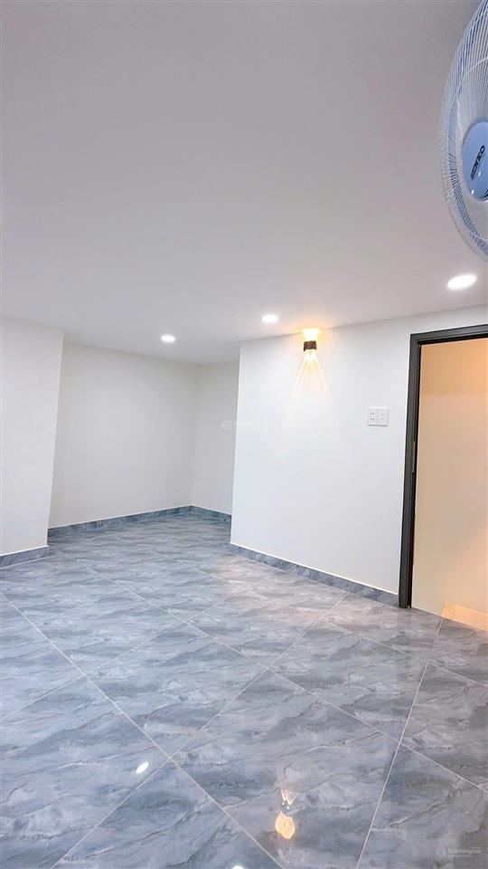 Mua bán nhà quận 4, 3 tầng, dân cư hiện hữu, nhà mới đẹp, tôn đản, p vĩnh hội !