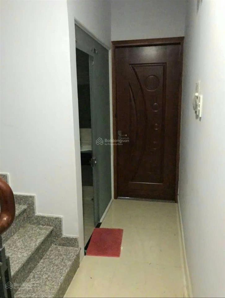 Mua bán nhà quận 4, 4 tầng hoàn công, 40m2 đất, hẻm 1/, cách mặt tiền đường 70m, p. xóm chiếu.