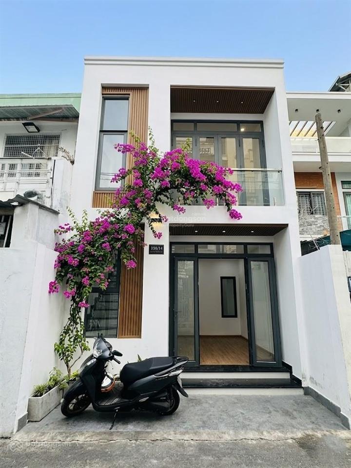 Mua bán nhà quận 4, 68m2 đất, 2 tầng, nhà mới 100%, hoàn công đủ, khu dân cư hiện hữu, hẻm rộng!