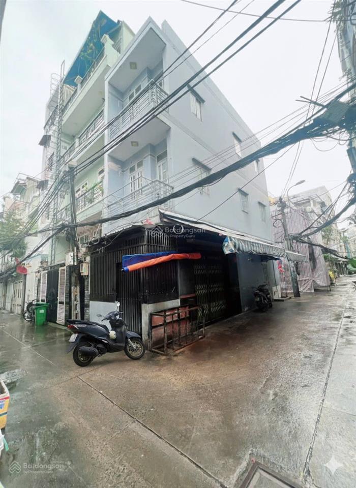 Mua bán nhà quận 4, 3 tầng, view góc 3 mặt tiền, đường số xe hơi, ngay tân vĩnh !