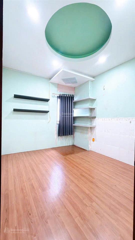 Mua bán nhà quận 4, 4 tầng hoàn công, dân cư hiện hữu, không lo giải tỏa, đường tôn đản!