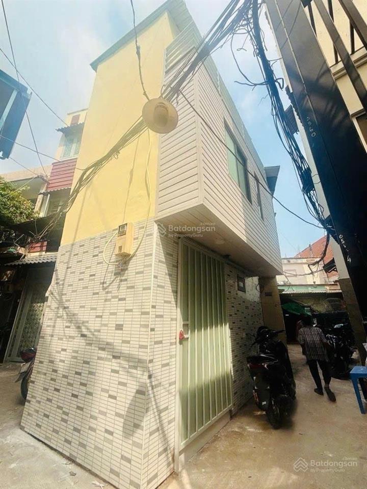 Mua bán nhà quận 4, 3 tầng hoàn công, góc 2 mặt hẻm thông bến vân đồn thông khánh hội !