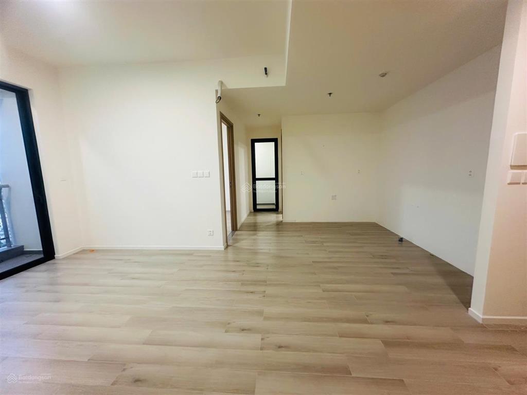 Bán gấp căn 2pn2wc giá siêu tốt toà daisy view công viên 36ha lumiere boulevard,  0898 178 ***