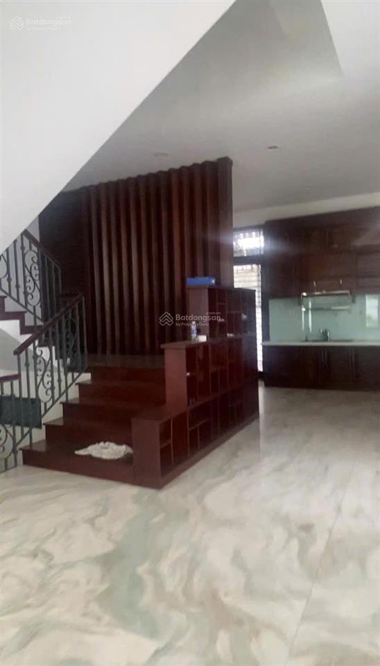 Biệt thự 320m2 siêu vip đường đỗ pháp thuận 1 hầm 3 lầu giảm 5 tỷ chỉ 90 tỷ  0916 669 ***