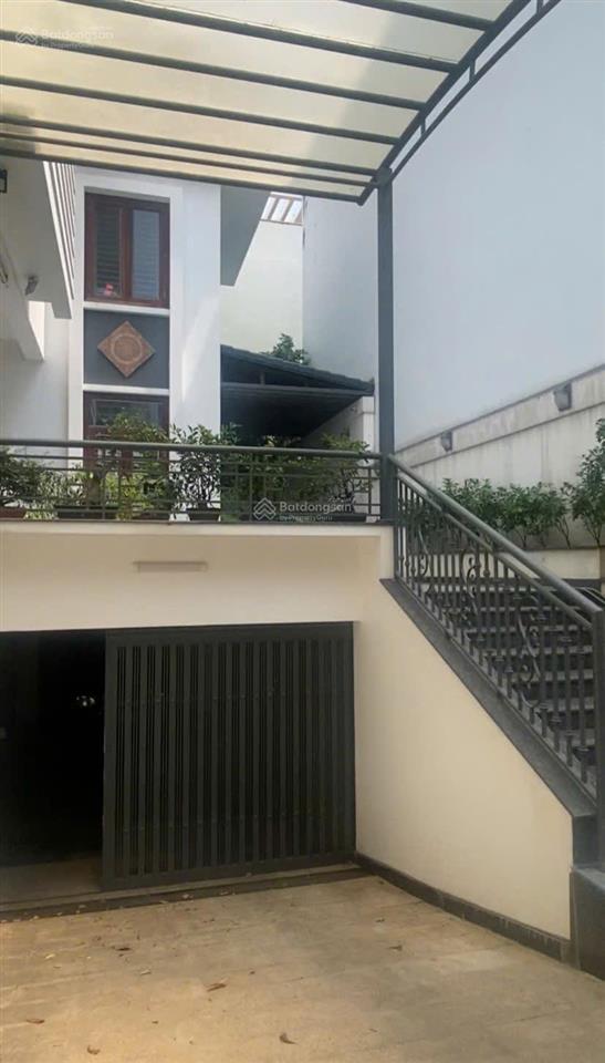 Biệt thự 320m2 siêu vip đường đỗ pháp thuận 1 hầm 3 lầu giảm 5 tỷ chỉ 90 tỷ  0916 669 ***
