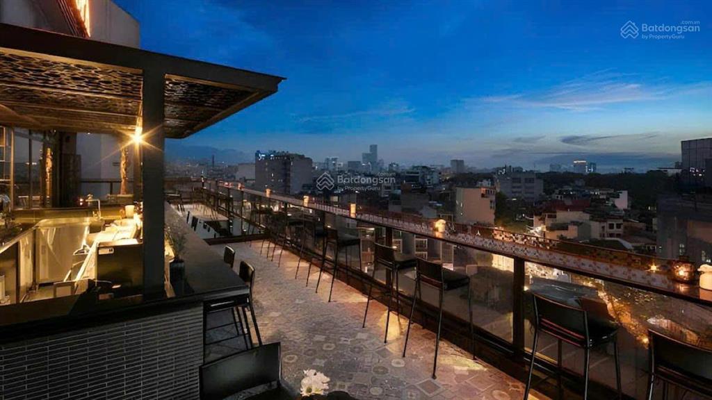 Cần bán gấp tòa nhà 10 tầng  biểu tượng hồ trúc bạch  ba đình 260m2 giá chào 158 tỷ