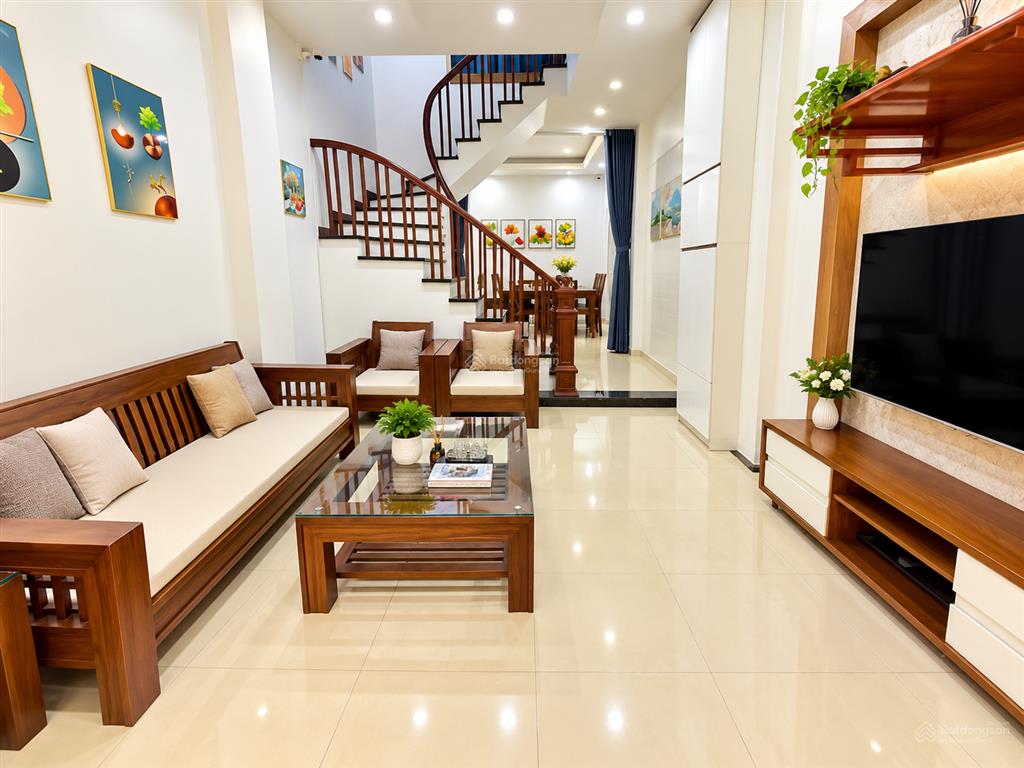 Bán nhà phố vip trần duy hưng 6 tầng x 45m 2 dòng tiền 24tr/tháng chỉ 12 tỷ