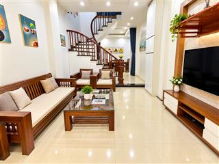 Bán nhà phố vip trần duy hưng 6 tầng x 45m 2 dòng tiền 24tr/tháng chỉ 12 tỷ