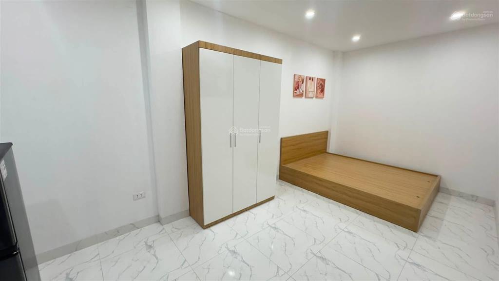 Bán tòa căn hộ dịch vụ võ chí công, 120m2, 8 tầng + tum, 28 phòng, dòng tiền 150tr/tháng. giá 27 tỷ