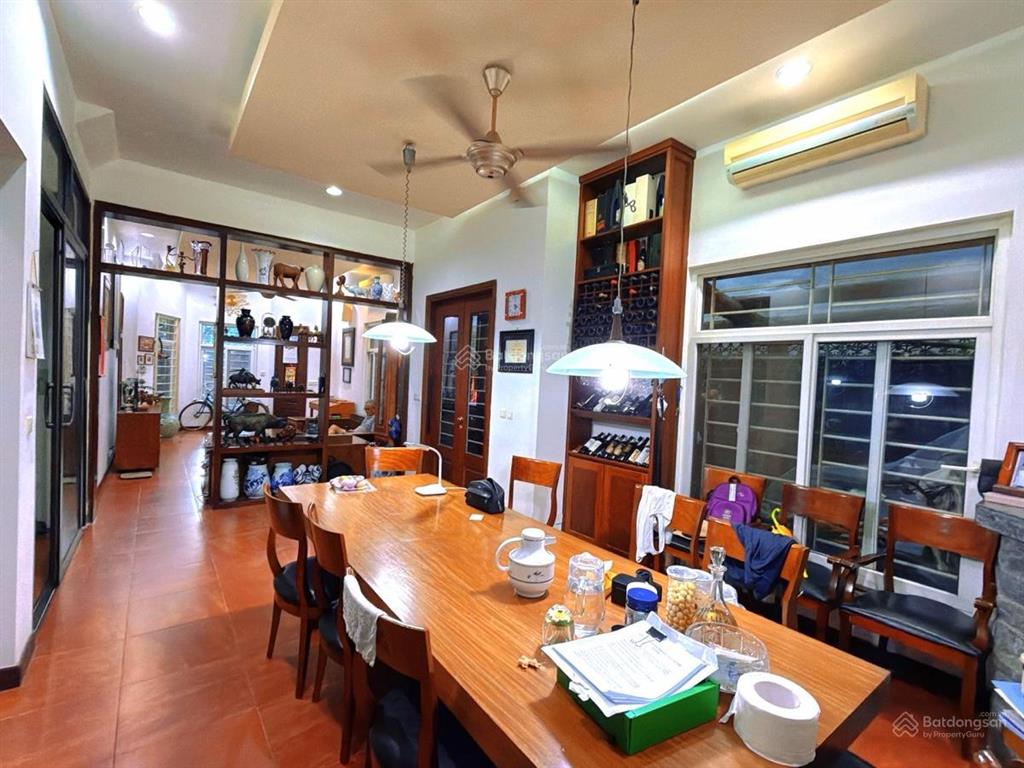 Cần bán biệt thự vip mỹ đình3 mặt thoángvỉa hè ô tô tránhkhu dân cư đẳng cấp 220m2giá 59 tỷ