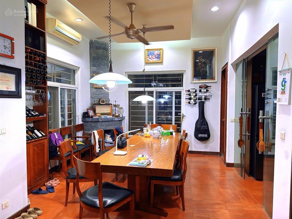 Cần bán biệt thự vip mỹ đình3 mặt thoángvỉa hè ô tô tránhkhu dân cư đẳng cấp 220m2giá 59 tỷ