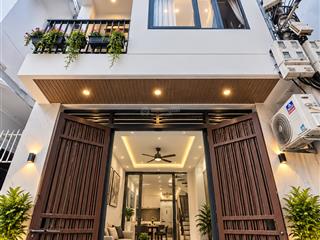 Bán nhà tây hồ 65m 4 tầng mt 4.5m ô tô kinh doanh hàng xóm ciputra 12,5 tỷ