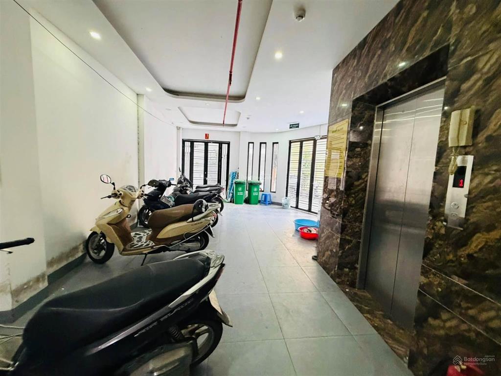 Bán tòa căn hộ dòng tiền tây hồ 90m2 7 tầng mt 6m thang máy 23 phòng doanh thu 75tr/tháng 26 tỷ