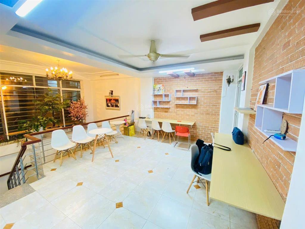 Cho thuê nhà trần cung bắc từ liêm, 55m, mặt tiền 6m, 3 tầng 1 lửng giá 14 triệu/tháng
