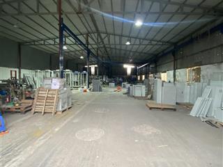 Cho thuê kho xưởng 900m2 vân côn( cũ) hoài đức, điện 3p, nước sạch đầy đủ, đường xe tải 10t giá 40k