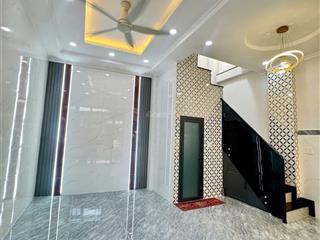 Nhà mới đường cao xuân dục,p12q8,dt 6mx8m, 1 lầu,3 pn,giá 5,48 tỷ (thương lượng)