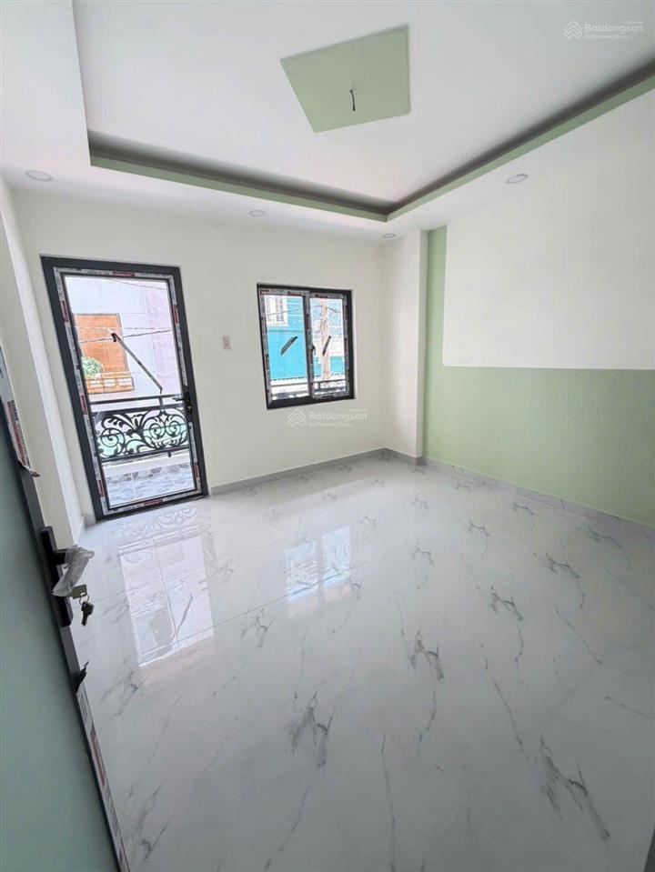 Nhà mới đường dương bá trạc,p1q8,dt 4,5mx10m, 2 lầu,4 pn,giá 6,3 tỷ (tl)