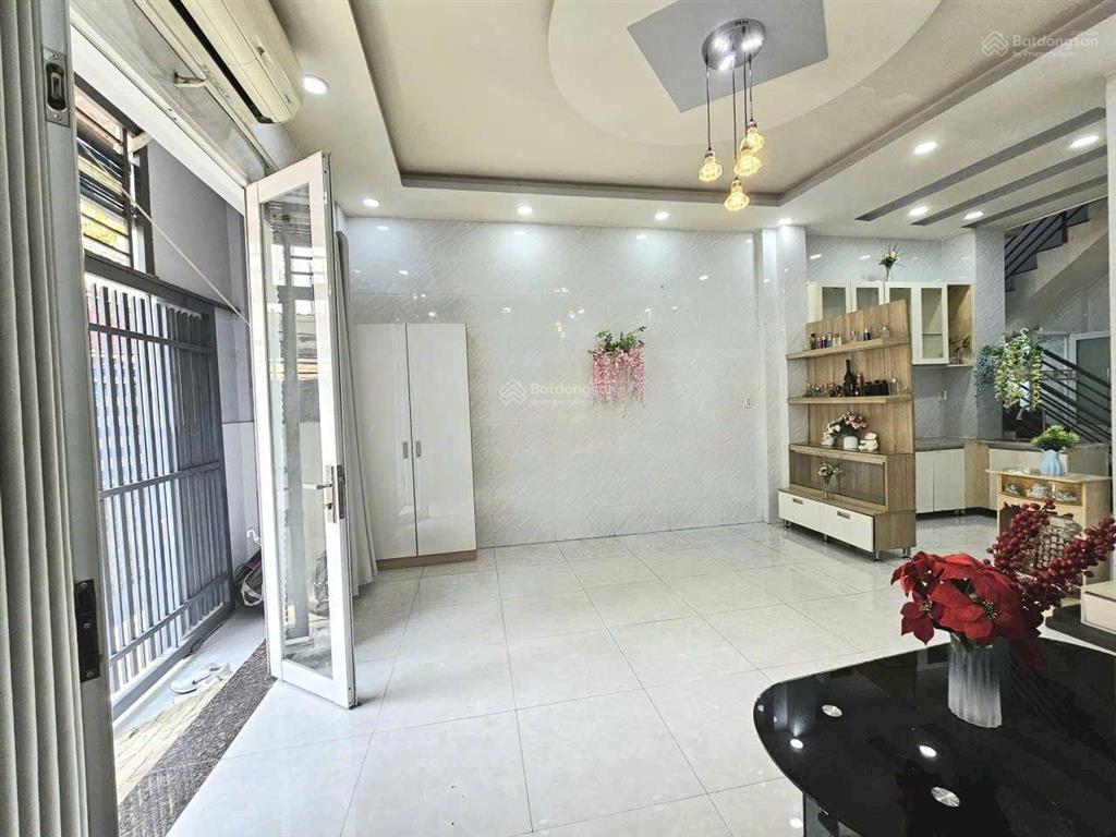 Nhà mới đường bùi minh trực, p6, q8, dt 5,1mx9m, 1 lầu, 2 pn, giá 4,78 tỷ (tl)