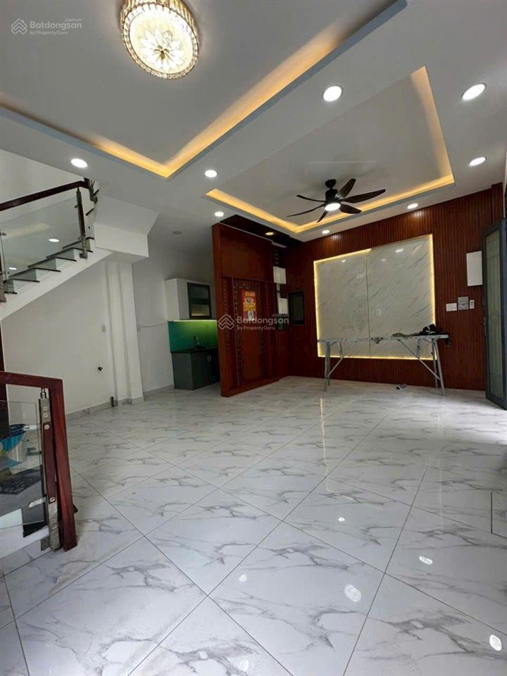 Nhà hẻm 4,5m đường hưng phú, p. 8, q. 8, dt 6m x 7m, 1 trệt, 1 lầu, 3 pn