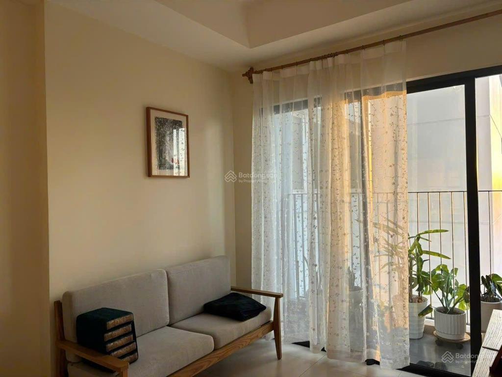 Cho thuê cc ở mone nam sài gòn, 12 triệu vnd, 2pn1wc 60m2, full nội thất đẹp. xem nhà dễ