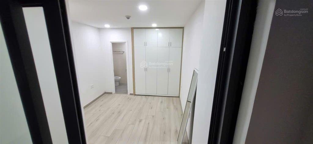 Bán căn hộ chung cư mone nam sài gòn, 4,75 tỷ, 68m2, full nội thất đẹp. lầu đẹp giá tốt sổ hồng.