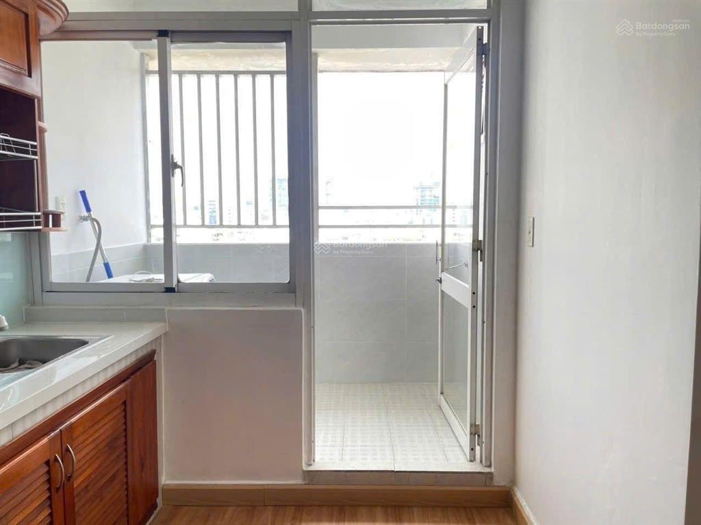 Bán cc h2 hoàng diệu, q4 2pn, 2wc full đã có sổ hồng diện tích lớn. lầu trung view thoáng đẹp.