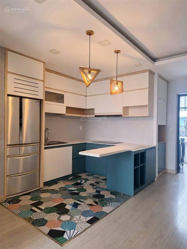 Bán căn hộ 3pn, 2wc tại mone nam sài gòn, 6 tỷ vnd, 94 m2 full nội thất căn góc sổ hồng cc liền.