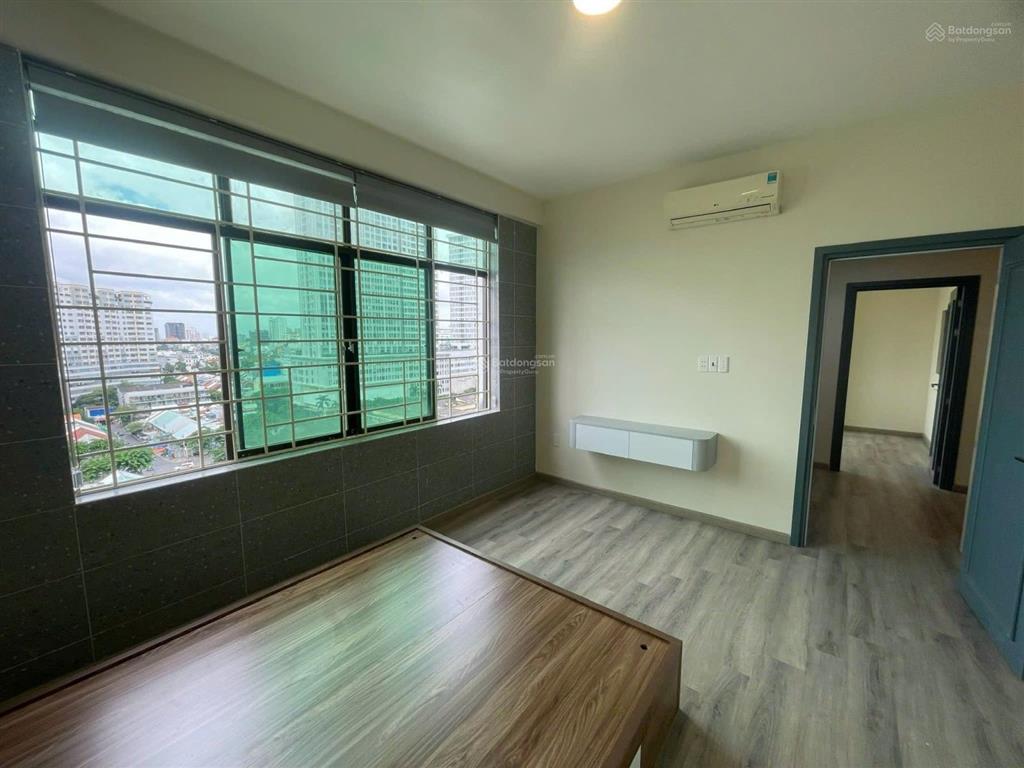 Bán căn hộ chung cư h1 hoàng diệu tại quận 4, giá 4,35 tỷ, 60m2, 2pn, 1wc full nt sổ hồng chính chủ