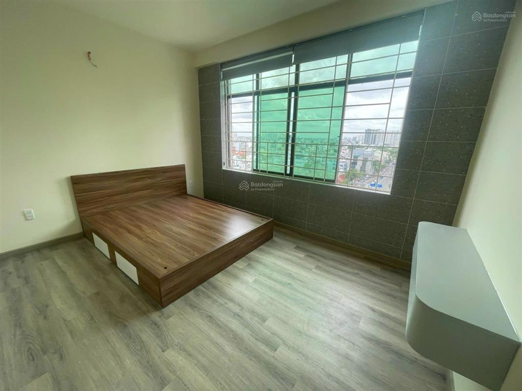 Bán căn hộ chung cư h1 hoàng diệu tại quận 4, giá 4,35 tỷ, 60m2, 2pn, 1wc full nt sổ hồng chính chủ