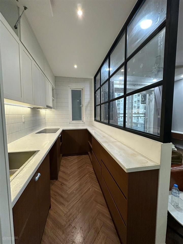 Bán căn hộ florita căn góc view đẹp 5,5 tỷ, 80m2, 2pn, 2wc tại tân hưng, q7, tp.hcm  giá siêu hời