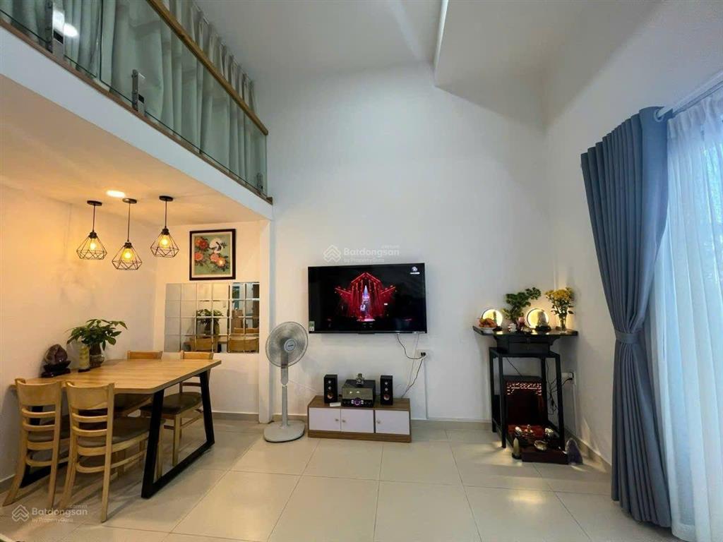 Bán căn hộ chung cư tại mone nam sài gòn, duplex 1pn 3,2 tỷ, 40m2, đẹp, nhiều tiện ích, lầu đẹp.