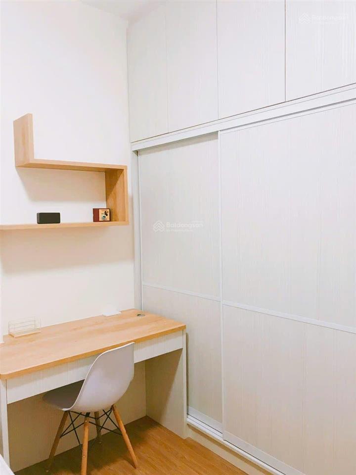 Bán căn hộ tại mone nam sài gòn, giá ưu đãi 4,2 tỷ, 63 m2, 2pn, 1wc full nt lầu đẹp view thoáng.