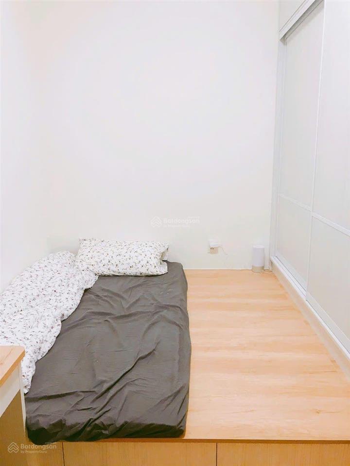 Bán căn hộ tại mone nam sài gòn, giá ưu đãi 4,2 tỷ, 63 m2, 2pn, 1wc full nt lầu đẹp view thoáng.