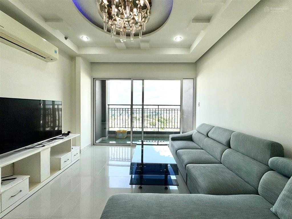 Cho thuê cc 3pn, 2wc tại sunrise city, 20 triệu, 125m2 căn góc full nt đẹp lầu đẹp view thoáng mát