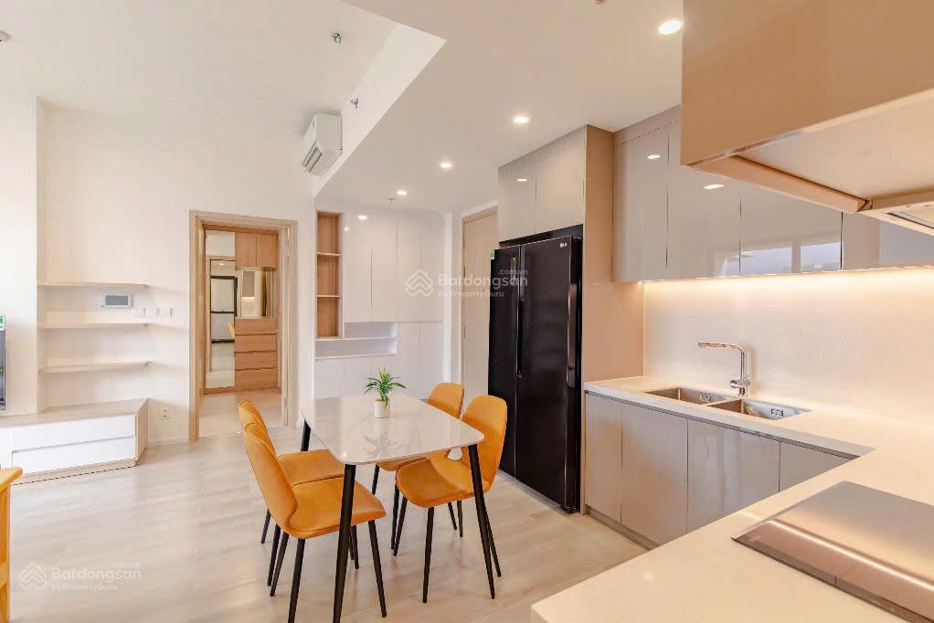 Bán 2pn masteri centre point full nội thất sáng đẹp 74m2, giá tôt   0936 779 ***