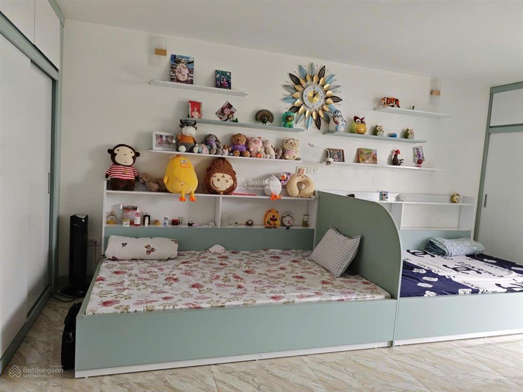 Bán nhà mặt đường phạm văn đồng. 29.8 tỷ 46m2 mặt tiền 6m vỉa hè 8m