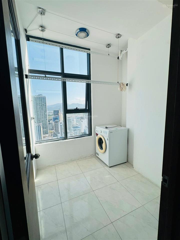 Cho thuê căn hộ 2 phòng ngủ  2wc mường thanh nha trang