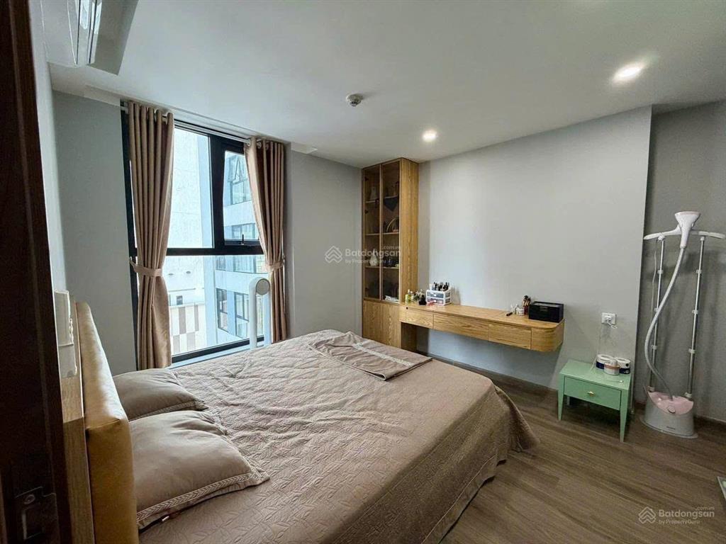 Cho thuê căn hộ 3pn hud building nha trang trung tâm phố biển có nội thất, 90m2, giá 25 tr